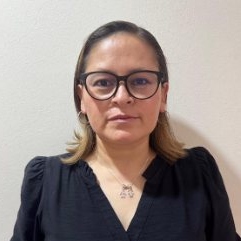 Dra. Ana María Flores Lechuga